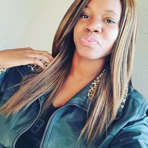 Meet your Posher, Charlotte